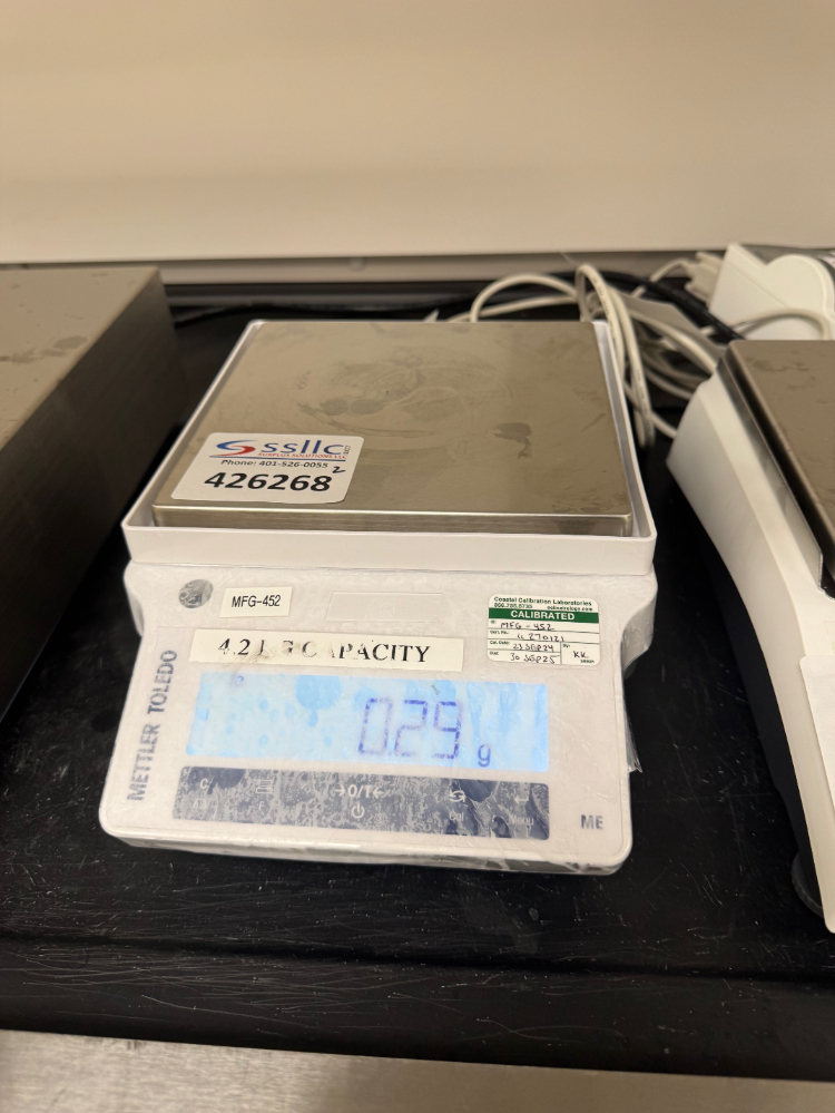 Image of Mettler Toledo ME4002E Digital Scale